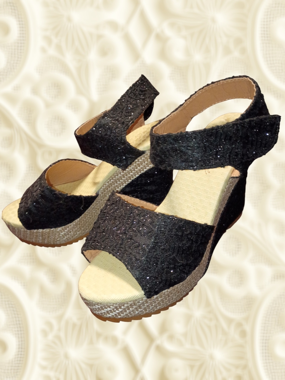 Source Unknown Black Glitter Wedge Sandals with Braided Platform